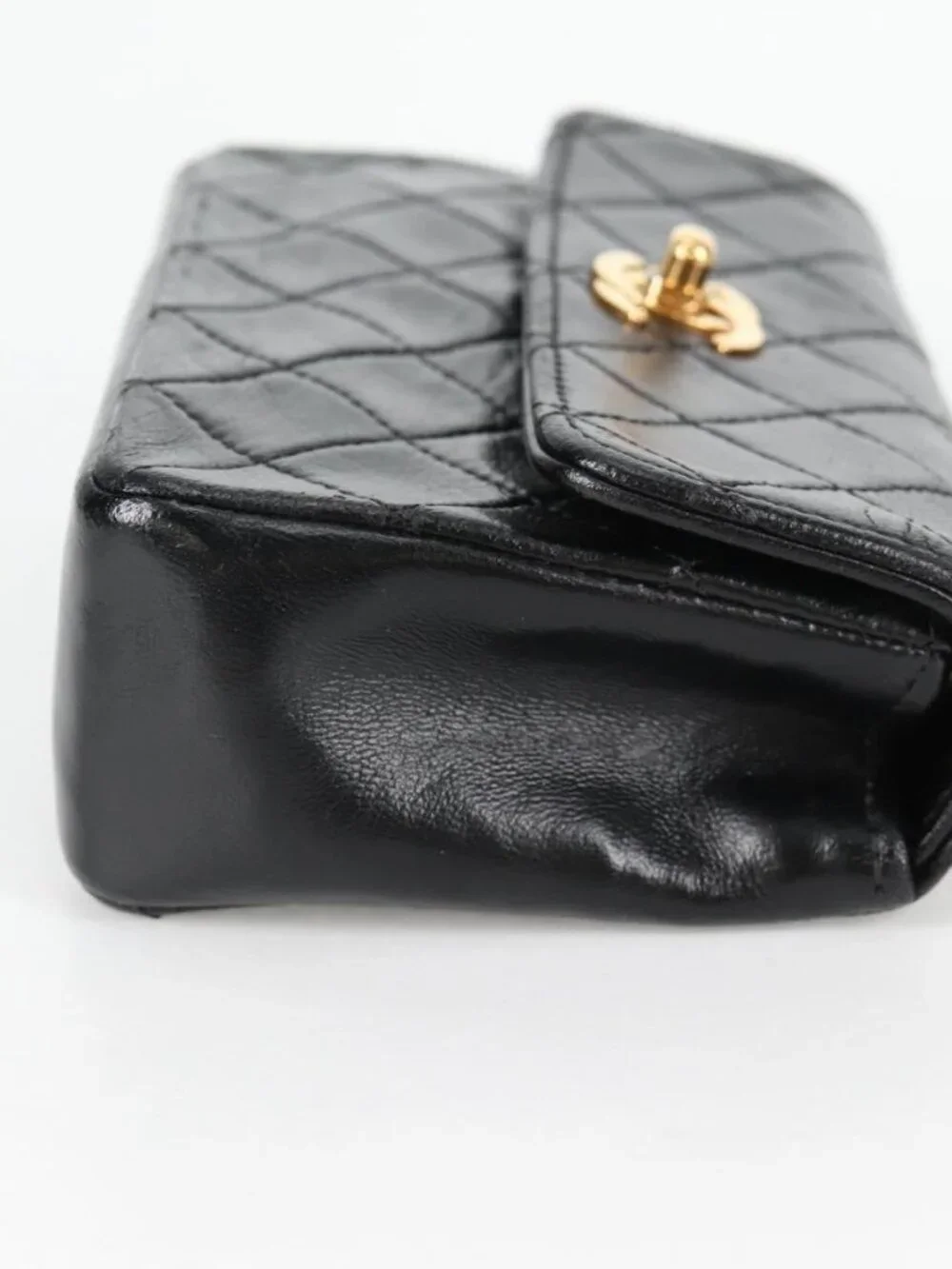 CHANEL Matelasse Chain Shoulder Bag Lamb Skin Black Gold CC Auth bs29080
